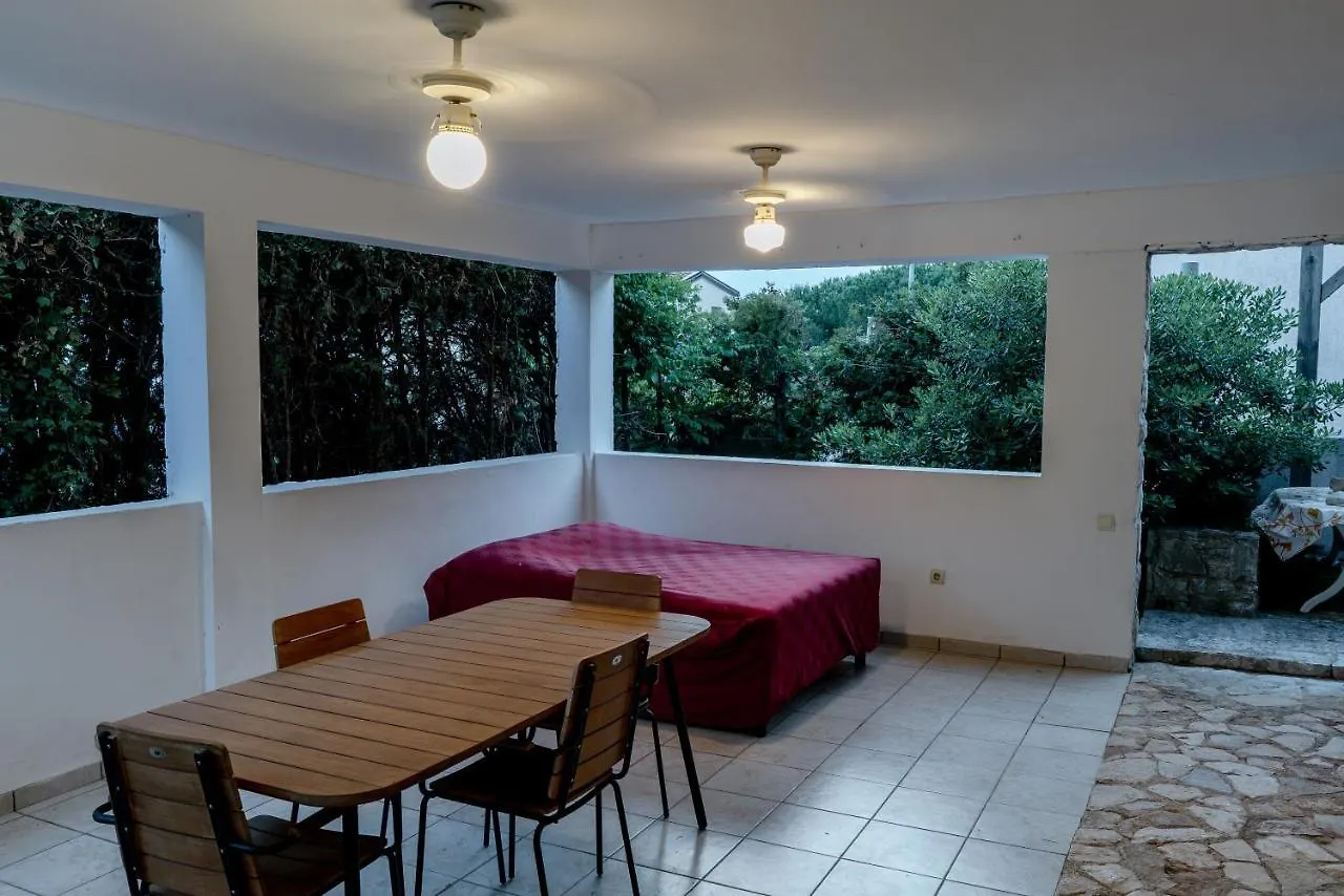 Lovely, Big, Apt1 With Privat Pool Peroj